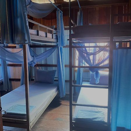 The Hornbill Hostel ロンサレム島 エクステリア 写真