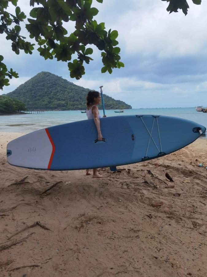 The Hornbill Hostel ロンサレム島 エクステリア 写真